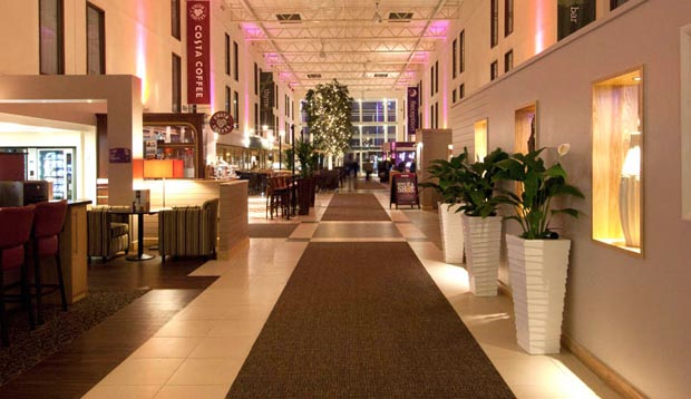 Premier Inn Bath Road | Budget Hotel Close To Terminals 1,2 and 3
